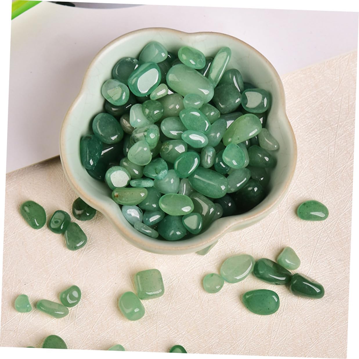 PRETYZOOM Natural Aventurine Crushed Decorative Rocks 7-9mm Bulk Aquarium Gravel Stones 2lb for Fish Tank Landscaping and Aquarium Décor