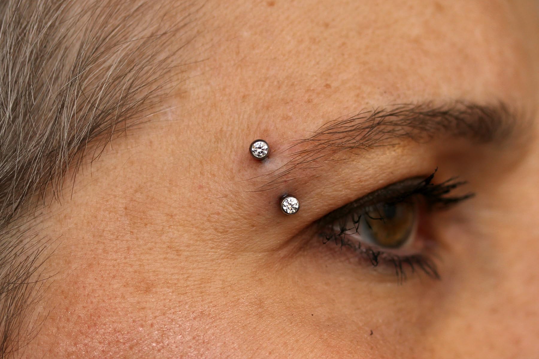 AVYRING 16G tytanowy kryształ zakrzywione sztanga piercing brzuch tragus helix kolczyk stokrotka brwi wieża biżuteria, pionowe labret wargi dla kobiet mężczyzn 6 mm 8 mm 10 mm 12 mm
