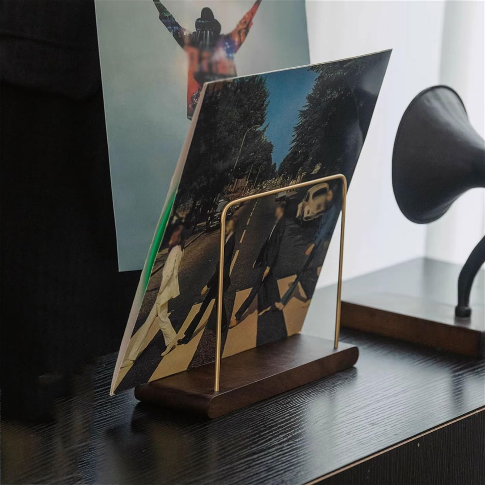 Support de disques Petit présentoir de bureau en bois for disques vinyles et CD, avec support laiton