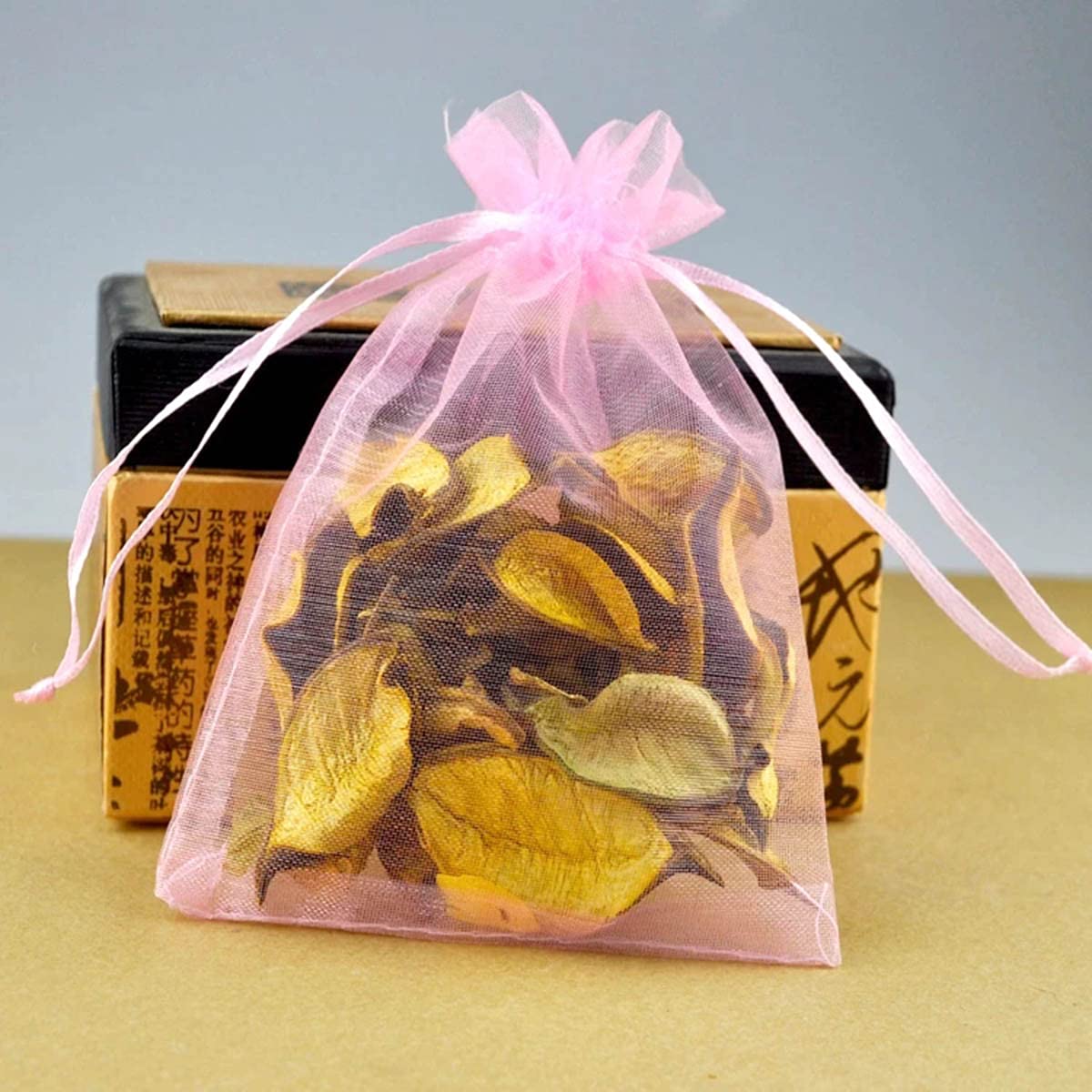 ネット Amazon.com: Gmnosuw 100 Count Organza Drawstring Gift Bags