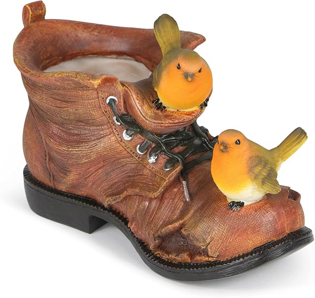 Wrenbury Boot Planter | Robin Garden Ornament Outdoors or Indoors | Place on Patio, Decking or Windowsill | Santa's Boot | Rustic Planter for Yukka, Aloe Vera or Alocasia