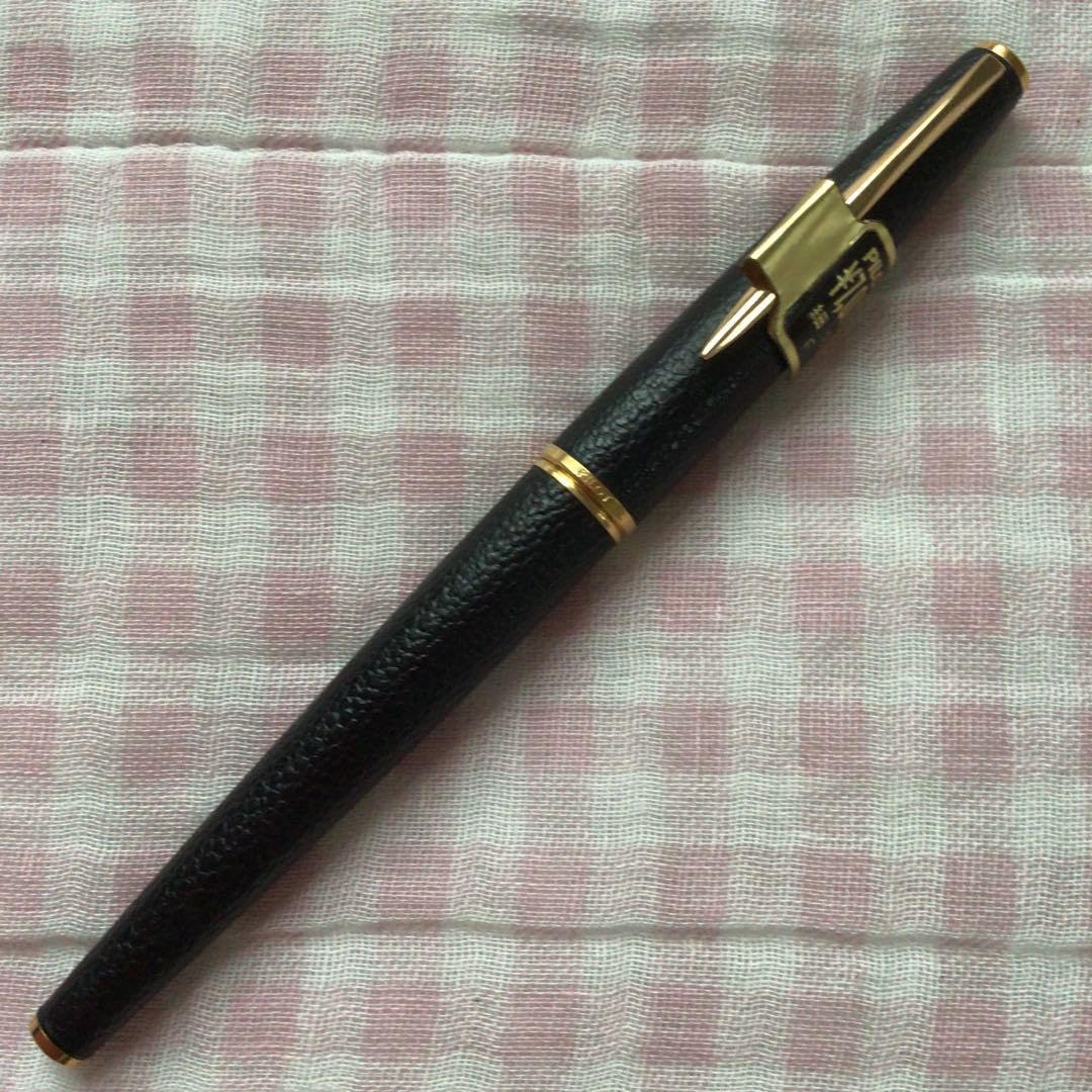 パイロット PILOT 18Kペン先 赤革巻き万年筆 PILOT（パイロット