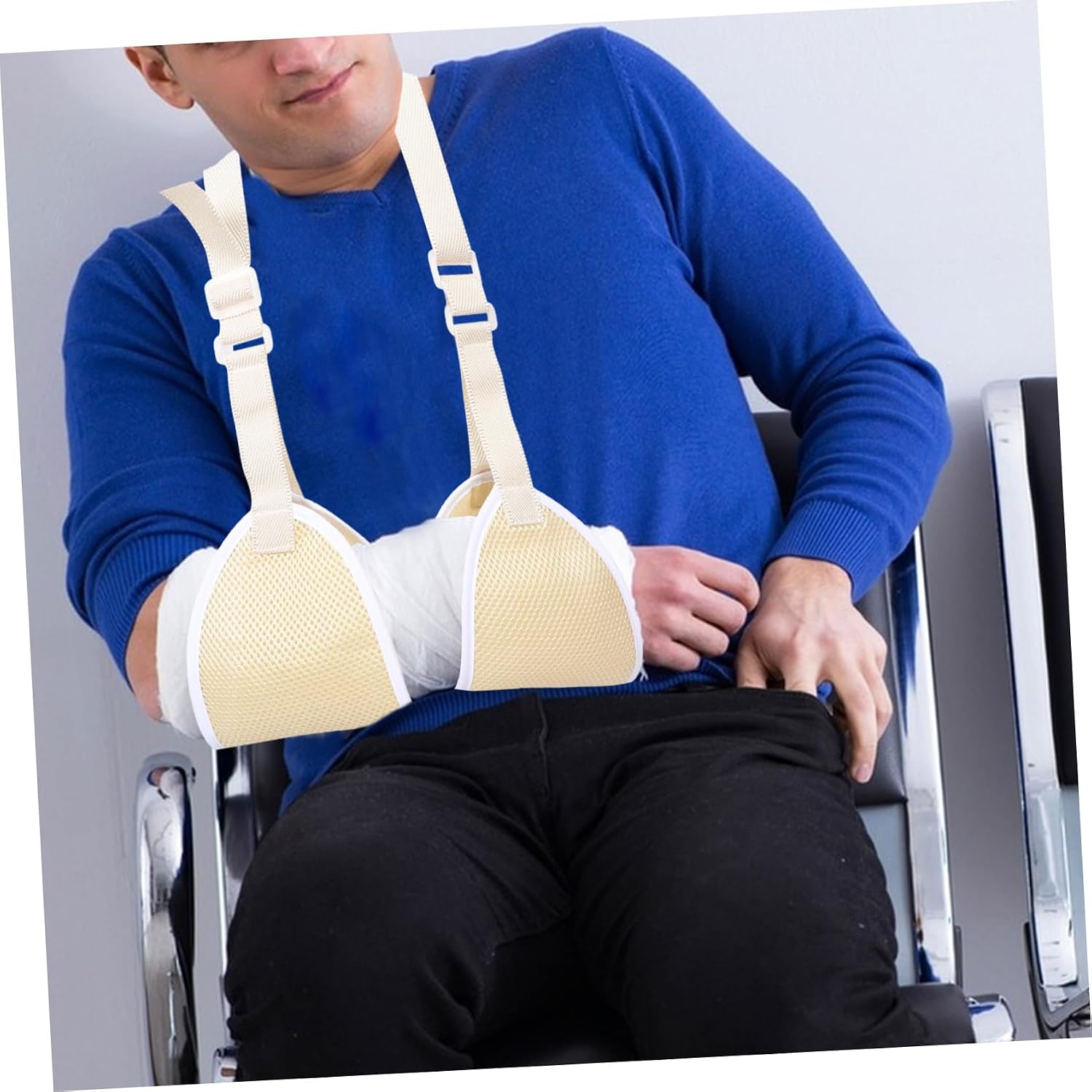 Adjustable Arm Sling for Boys and Girls Adults Comfortable Padded Shoulder Support Brace for Arm Injuries Fractures Dislocations Breathable