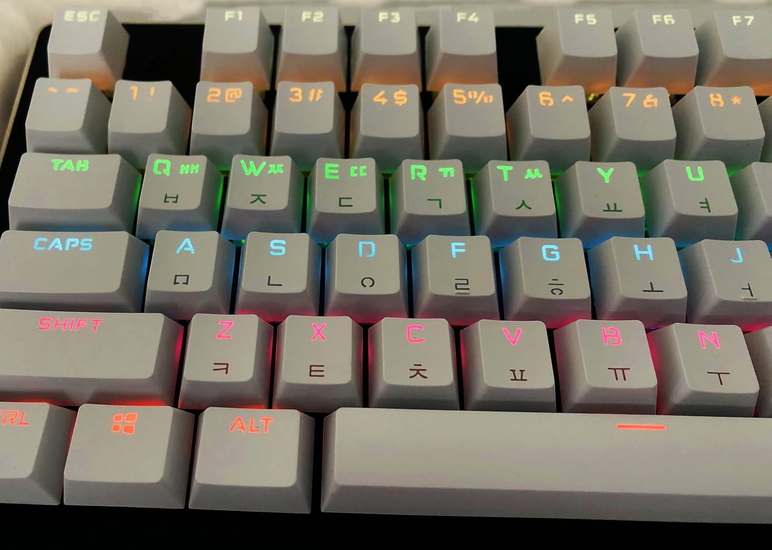 132 Keys Korean Backlit Keycaps OEM Profile Keycap Gamer Officer DIY for MX Mechanical Keyboard Removable Keycaps Set for 61 87 104 Full Size Mechanical Keyboard (Keycap Only) (Korean White)