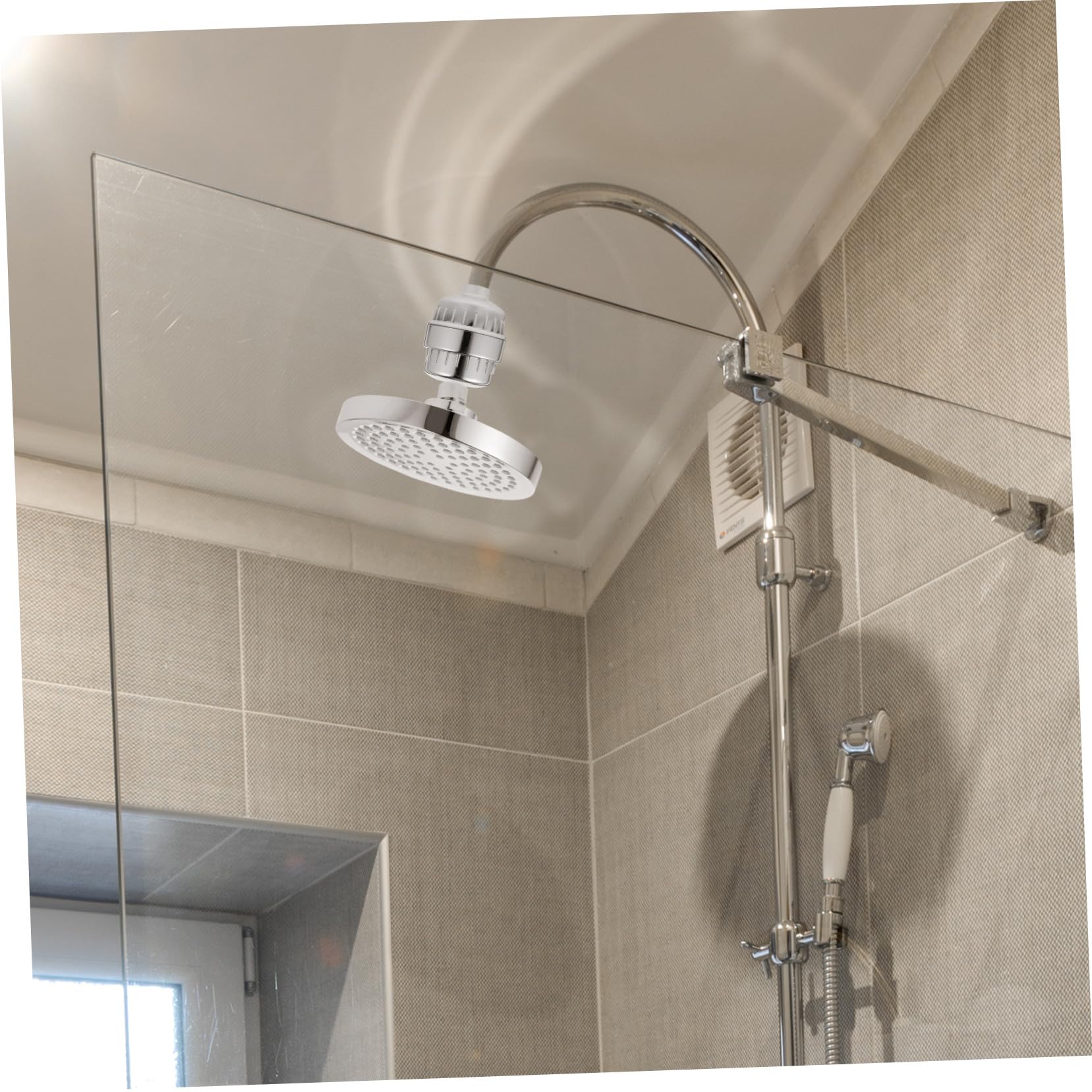 Potente alcachofa de ducha con filtro de agua dura, bola giratoria, suavizante de agua para una experiencia de baño refrescante, la solución definitiva para problemas de agua dura