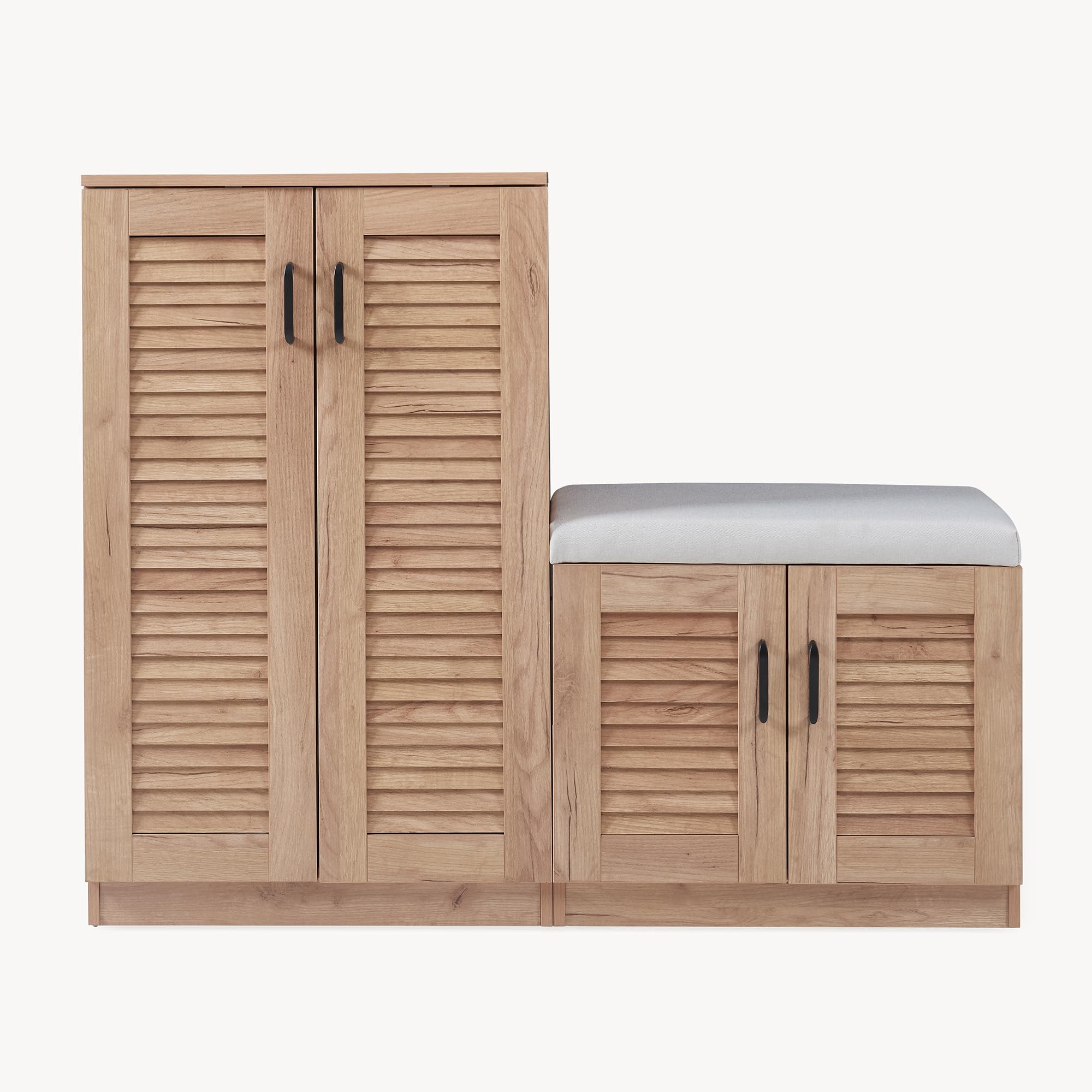 [en.casa] Schuhschrank Løten Schuhregal mit 4 Türen und 9 Ablagen Schuhablage 120 x 36 x 97 cm bis zu 18 Paar Schuhe mit gepolsterter Sitzbank Schuhaufbewahrung Eicheoptik