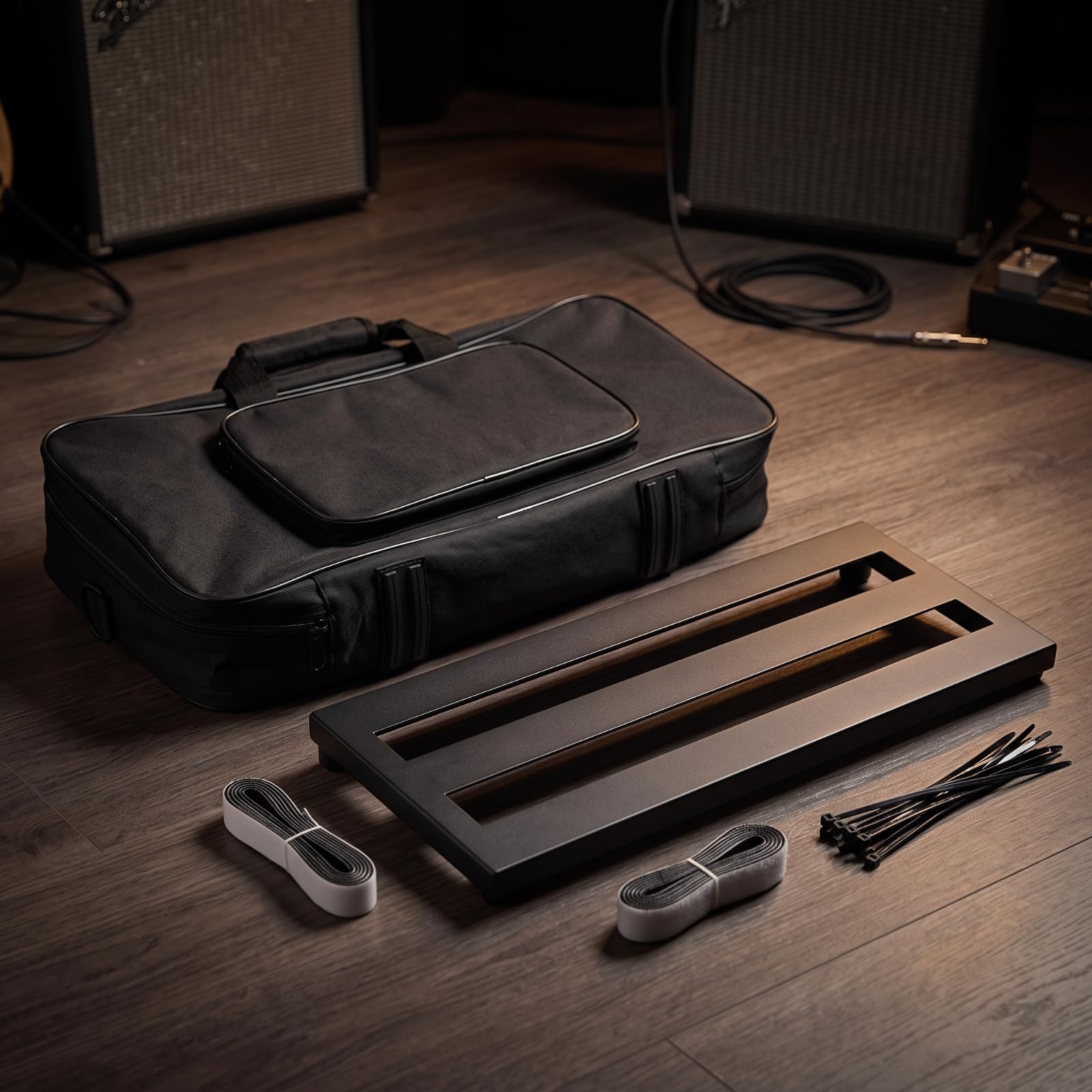 EffektgerätePaneel mit Kabelbindern, Schwarz, Mittel 500 191 30mm | Leichte Aluminiumlegierung, Gitarren-Effektpedalboard mit Tasche, kompakt, Zubehör, für Proberaum, Gitarristen