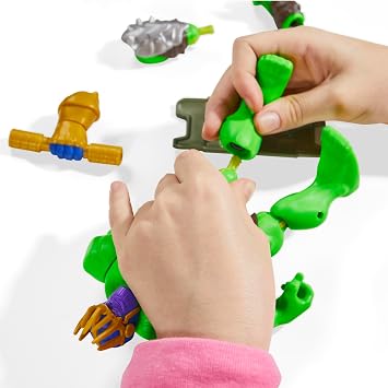 AVENGERS MixMashers Marvel Hulk customizable Deluxe Mix and Match action figure and accessories