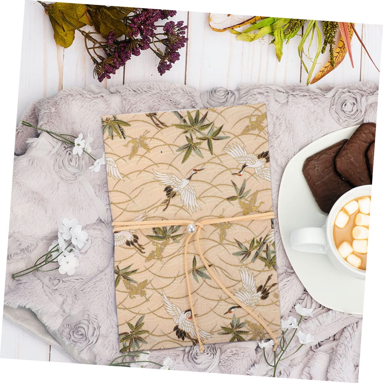 Lurrose 4 Pièces Housse En Tissu De Élégant Protège-livre Pochette De Porteur De Livre Décor De Livre Décoratif Décor De Livre Élégant Protège Livre Pour L'école Décorer Chiffon Beige