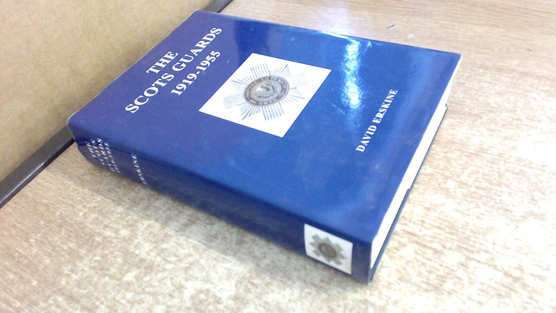 Scots Guards 1919-1955 beau livre a offrir aux passionnes d'histoire