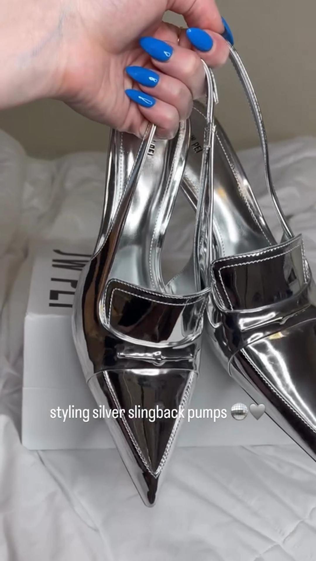 新品未使用】JW PEI Carla ソフト パッド キトゥン ヒール パンプス Carla ソフト パッド キトゥン ヒール パンプス - ブラック - JW PEI