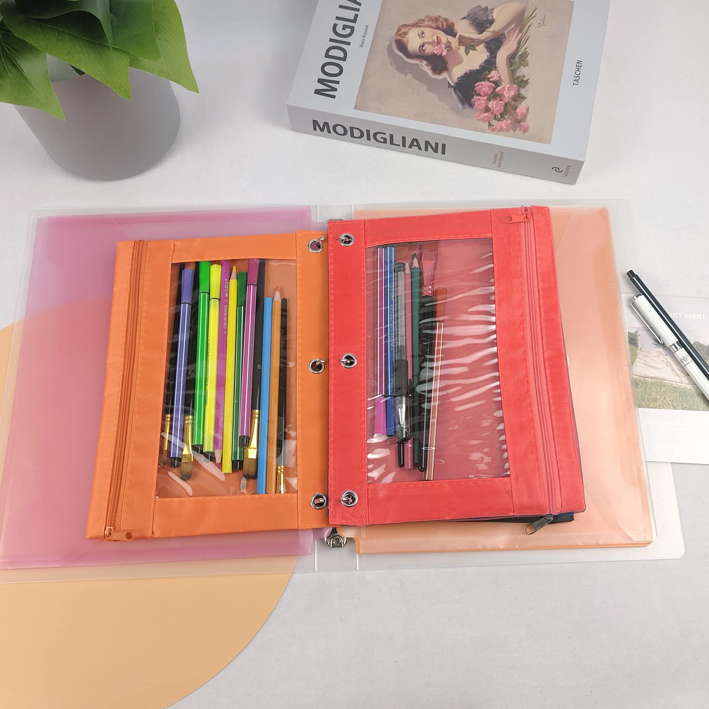 YoeeJob Confezione da 24 astucci a 3 anelli, con cerniera, portapenne con finestra trasparente, organizer per scuola e ufficio, 6 colori - 24 pezzi, 9.8x7.3 inches, Astuccio