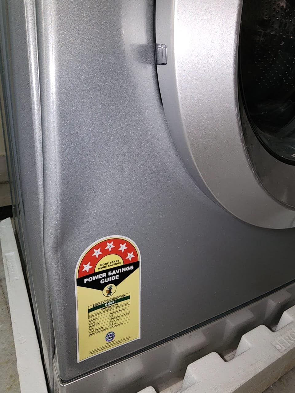 IFB 8 Kg 5 Star FullyAutomatic Front Loading Washing Machine (Senator