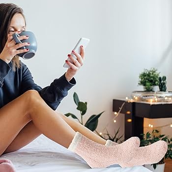 Calzini Soffici Per Donna E Ragazza, 3 Paia Calzini Invernali Pelosi Calzini Morbidi Calzini Comodi Termici Antiscivolo Calzini Morbidi E Caldi Da Letto Con Motivo A Stella (Colore Casuale