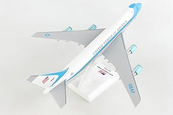 モデルプレーン　エアフォースワン747 Amazon | ボーイング747 エアフォースワン 大統領専用機
