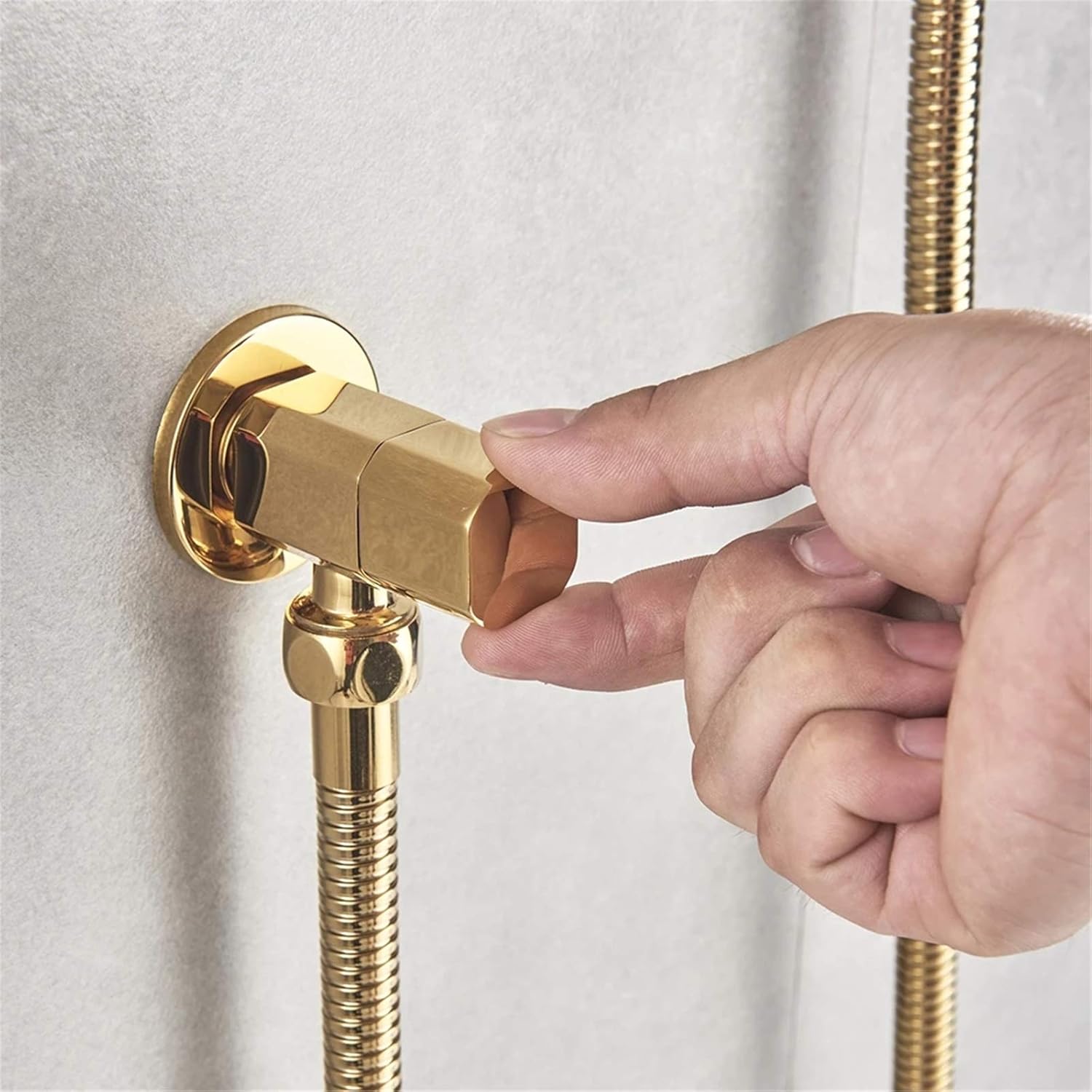 Bidet Faucet, Brass Shower Tap Washer Mixer Single Cold Water Shower Sprayer Head Tap Toilet Faucets Toilet Hand Bidet Faucet