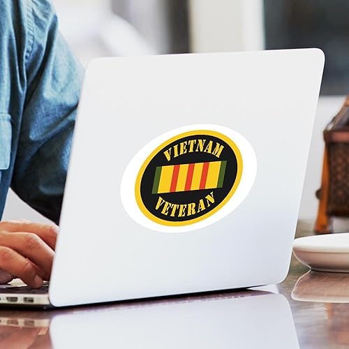 Miniatura 3 de CafePress Etiqueta engomada ovalada del parachoques del coche de Vietnam Veteran Sticker