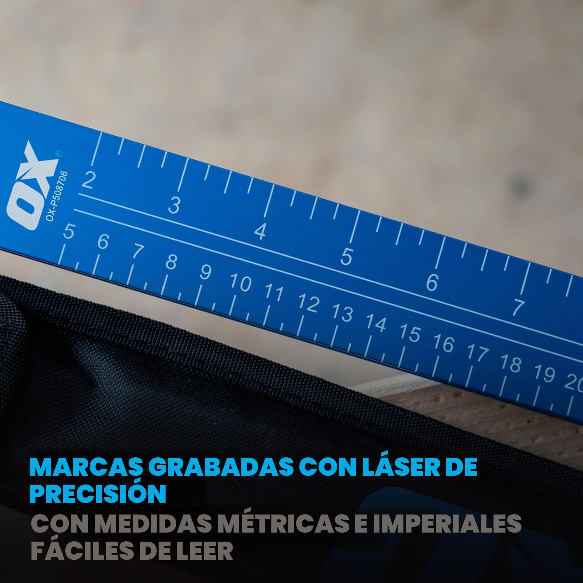 OX Pro - Escuadra plegable de aluminio de 600 mm, para carpinteros, con funda de transporte