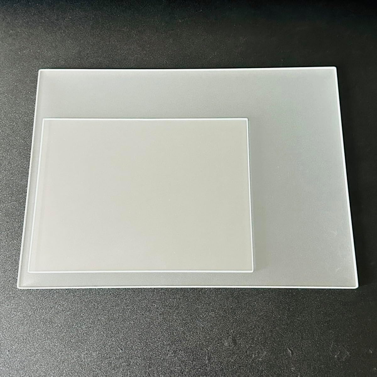 Bower Bird Glass Panel Flat Bottom Mineral Pigment Grinding Palette, Suitable for DIY Oil Painting, Watercolor,Tempera, Artist's Paint Grinding (11.8x8.6 in), BB2024006