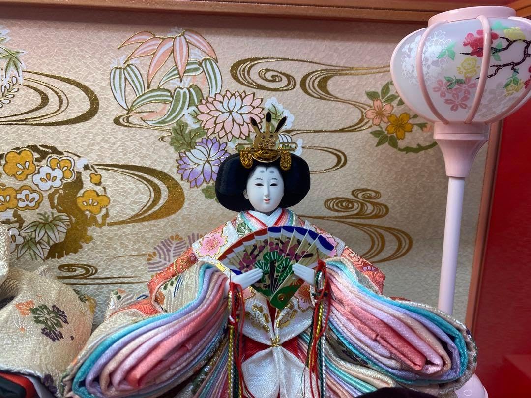 東京久月　雛人形アクリルケース入り五人飾り・間口約５８×奥行約３１×高さ約３８㎝ 東京久月 雛人形アクリルケース入り五人飾り 間口約58×奥行約