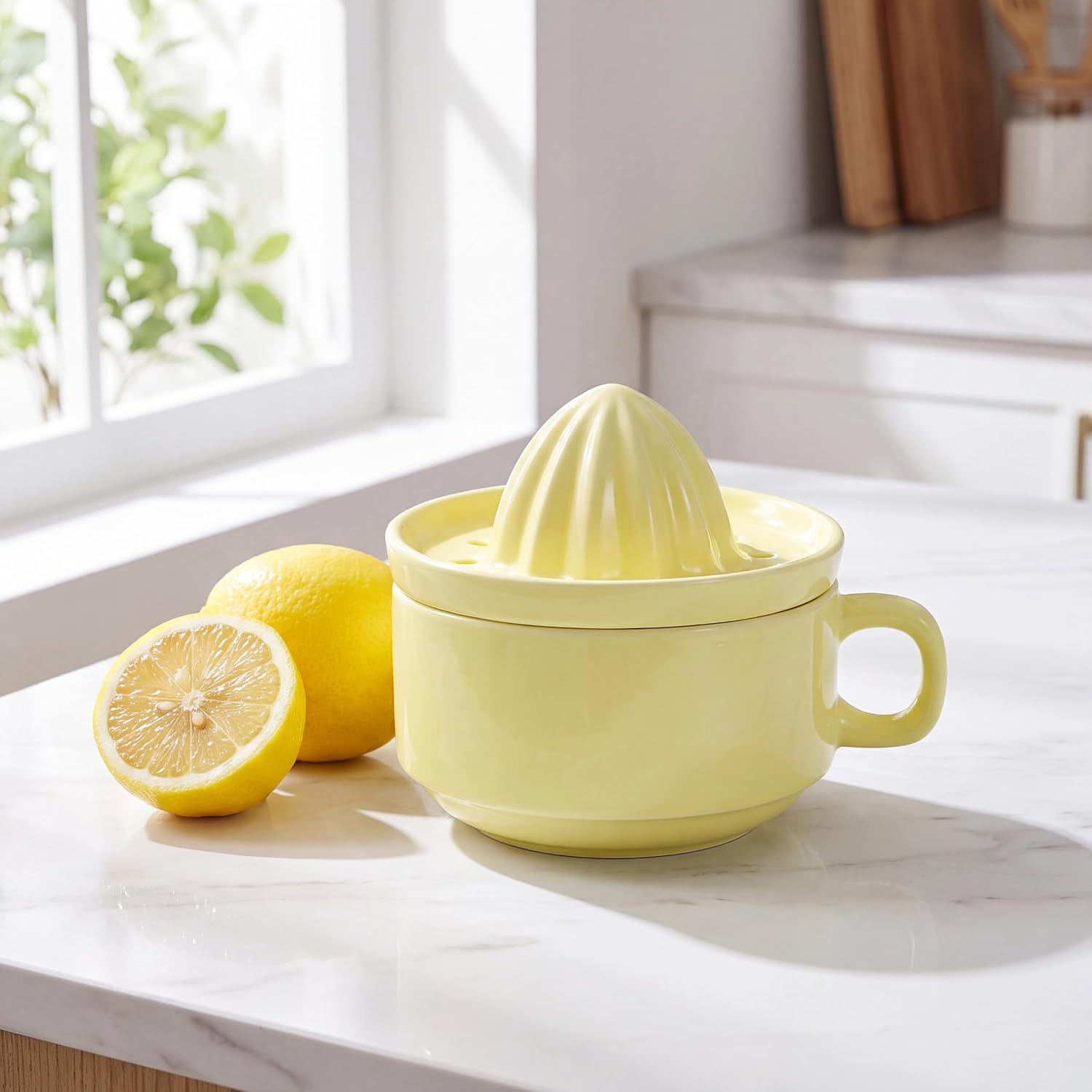 Ceramic Lemon Squeezer with Strainer, 6.76 oz, Manual Citrus Juicer