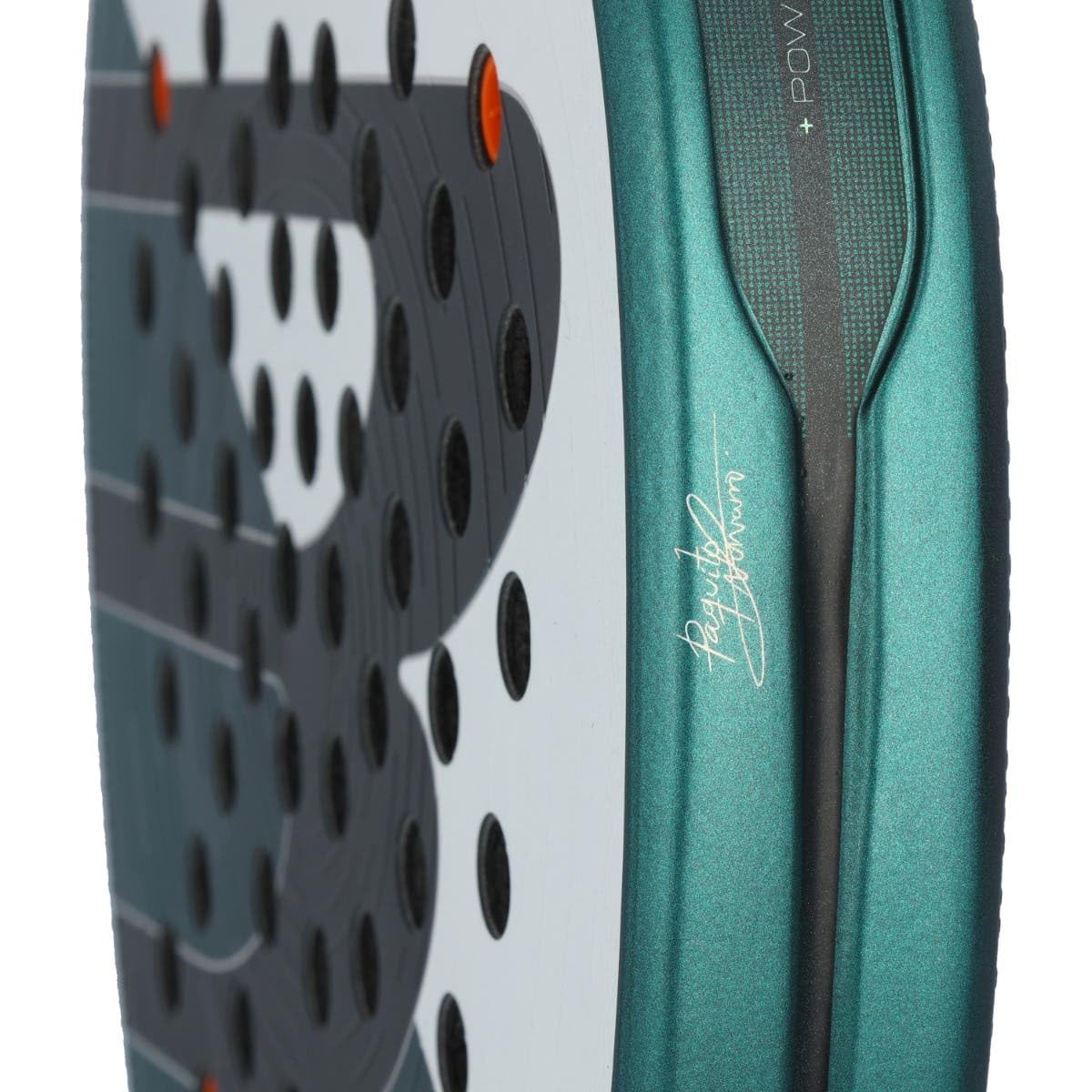 BULLPADEL Padel Racket HACK 04 2025 Paquito Navarro | Professional Diamond Shape Pala Padel | TriCarbon 3D & MultiEva Core | Total Channel Aerodynamics & TriCore Stability| Power & Control Smart Holes