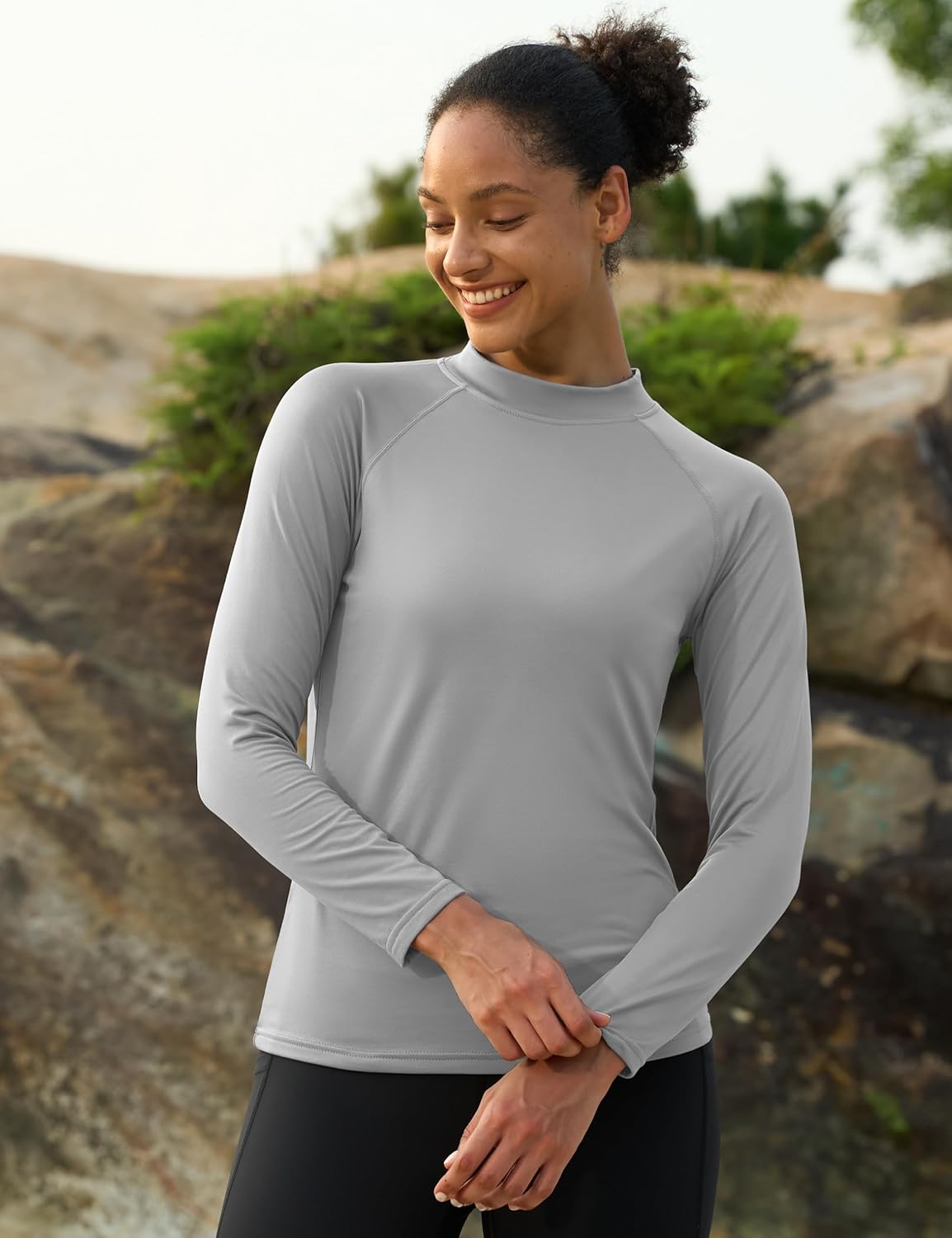 MAGCOMSEN Women's Thermal Shirts Mock Turtleneck Fleece Lined Long Sleeve Workout Tops Underwear Base Layer Running - Image 3