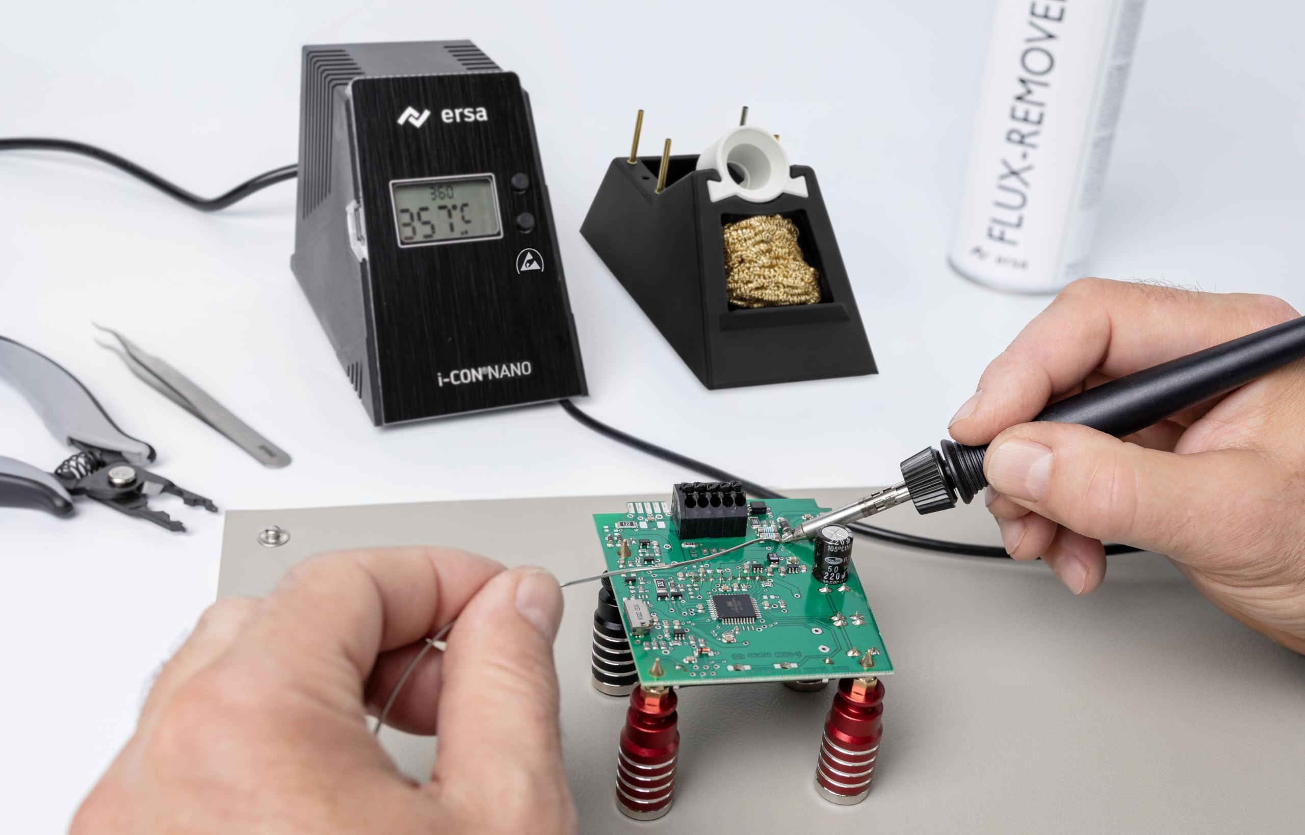 ERSA i-CON NANO MK2 ESD-Lötstation 80 Watt 150-450°C digitale Lötstation mit federleichtem und ergonomischem i-TOOL NANO MK2 Lötkolben mit TIP`N TURN Wechsel + 1,6 mm Lötspitze mit Auto-Standby