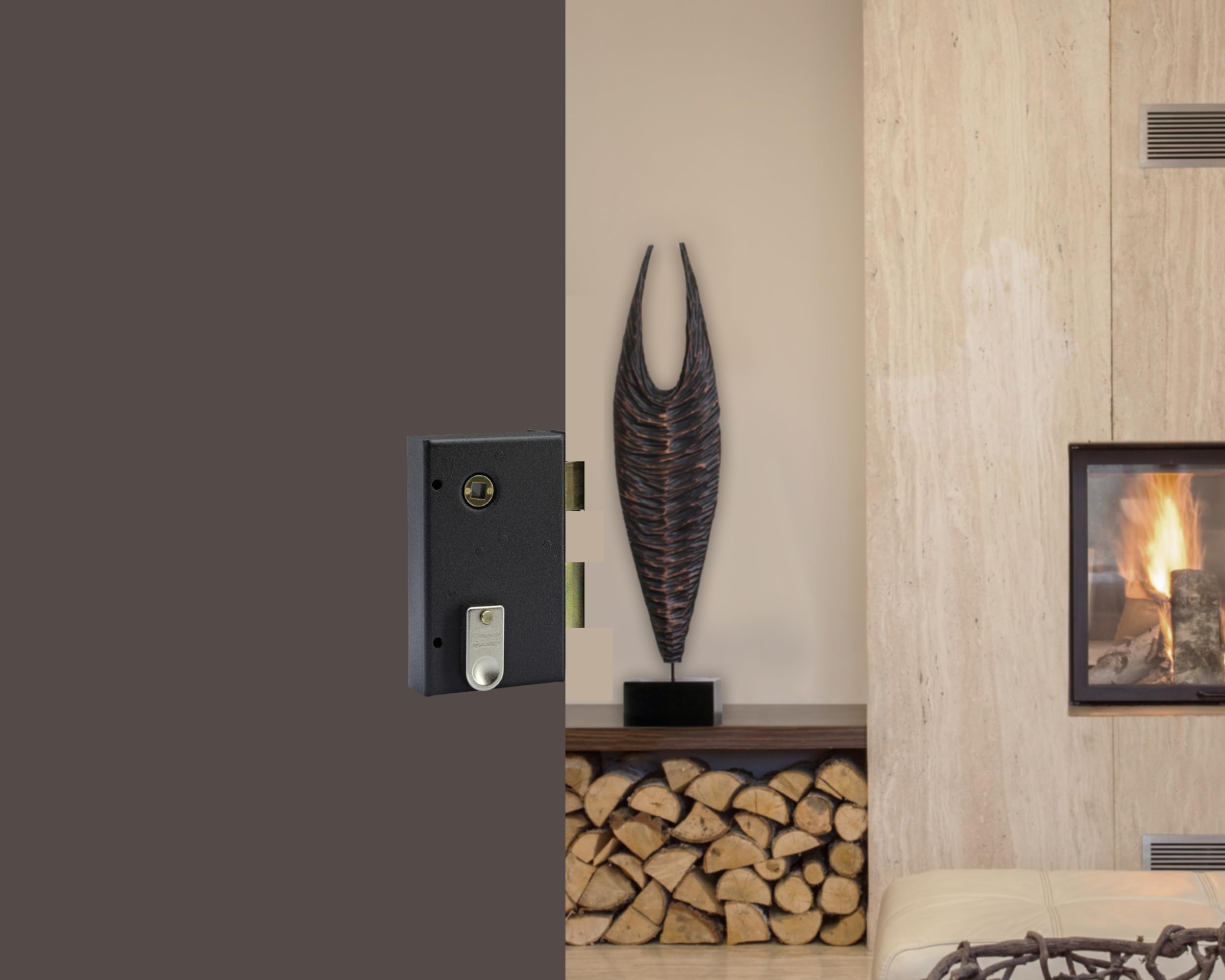 Vachette Serrure en Applique Verticale à fouillot Droite, Porte d'Entrée, Porte intérieure - 67286/SC D - Sûreté à Gorge, Axe à 44 mm, Utilisation avec poignée carré de 7 mm, 2 Clés fournies, Marron