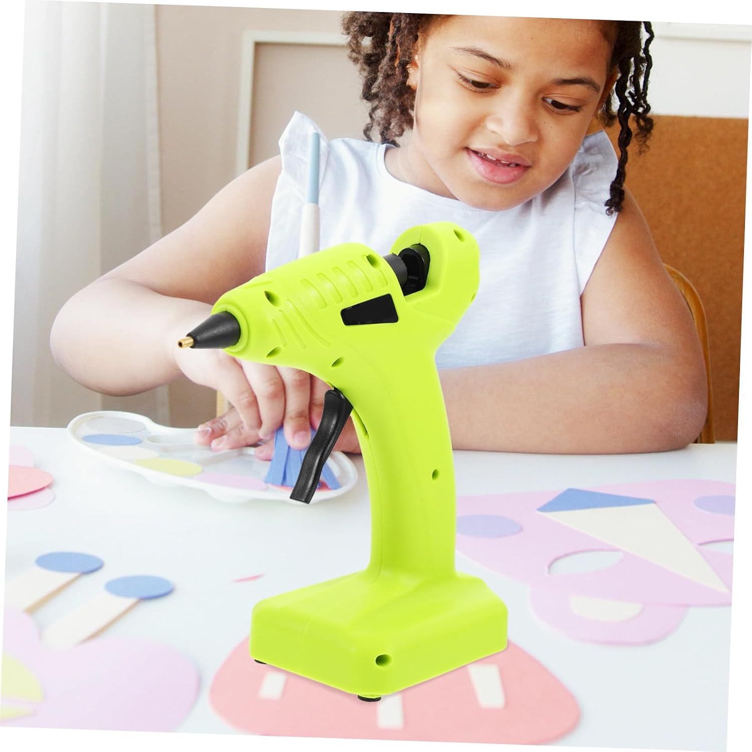 Mini Hot Melt Glue Gun for DIY Crafts, Cordless Handheld Glue Sprayer Tool, Portable Adhesive Applicator for Home and School Projects (battery Not Included)