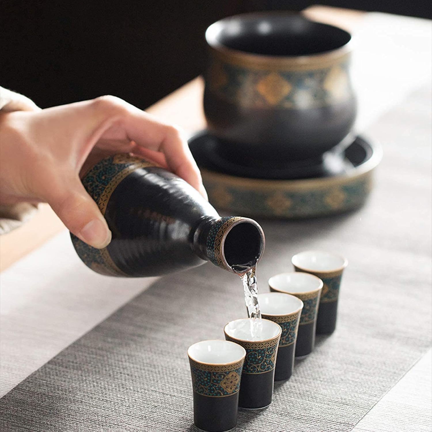 アップグレード酒セット 11個 電気サーモスタット、温め鍋、酒器、酒カップ、食器を含む