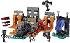 LEGO Minecraft Wither Savaşı 21590-8 Yaş Üzeri Çocuklar için Kızıl Savaşçı ve 2 Wither İskelet Mob Figürü ile Eşya Yapma Masası İçeren Yaratıcı Oyuncak Yapım Seti, Oyuncu Hediyesi Fikri (494 Parça)