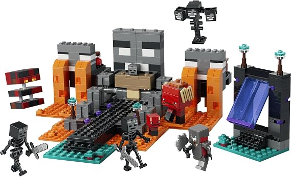 LEGO Minecraft Wither Savaşı 21590-8 Yaş Üzeri Çocuklar için Kızıl Savaşçı ve 2 Wither İskelet Mob Figürü ile Eşya Yapma Masası İçeren Yaratıcı Oyuncak Yapım Seti, Oyuncu Hediyesi Fikri (494 Parça)