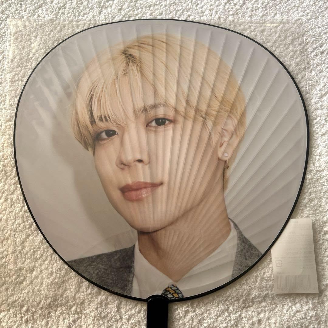 Amazon.co.jp: We're timelesz LIVE TOUR 2024 松島 聡 うちわ : おもちゃ