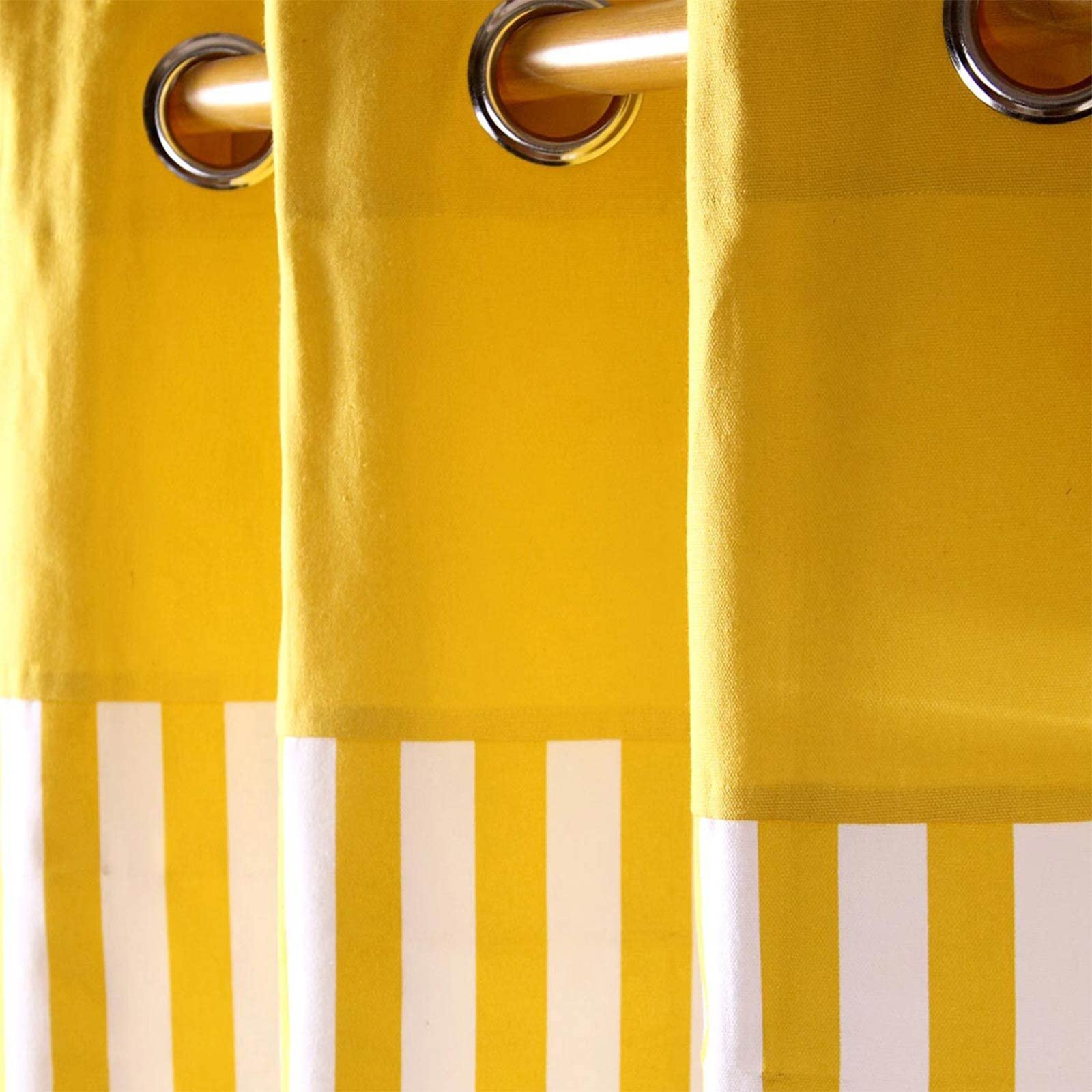 HOMESCAPES – Paire de Rideaux à œillets 100% Coton – Rayures Jaune – Prêt à Poser 137 x 182 cm