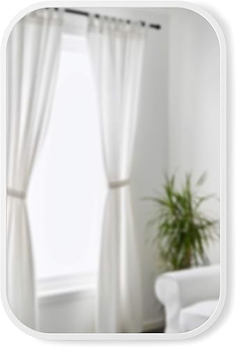 Miniatura 1 de Umbra Hub Espejo rectangular con marco de goma, decoración moderna para entradas, baños, salas de estar, blanco, 24 x 36 pulgadas
