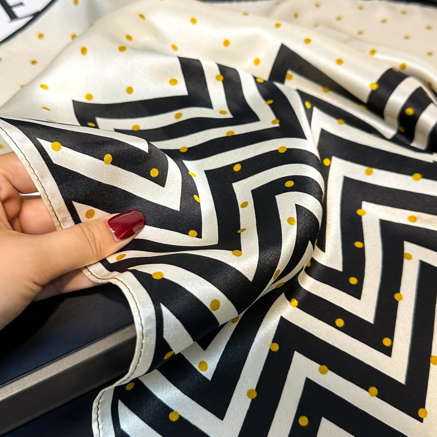 PoeticEHome Silk Neck Scarf for Women 21"x21" - 100% Mulberry Square Scarf, Soft & Lightweight with Elegant Gift Packaging - Image 3