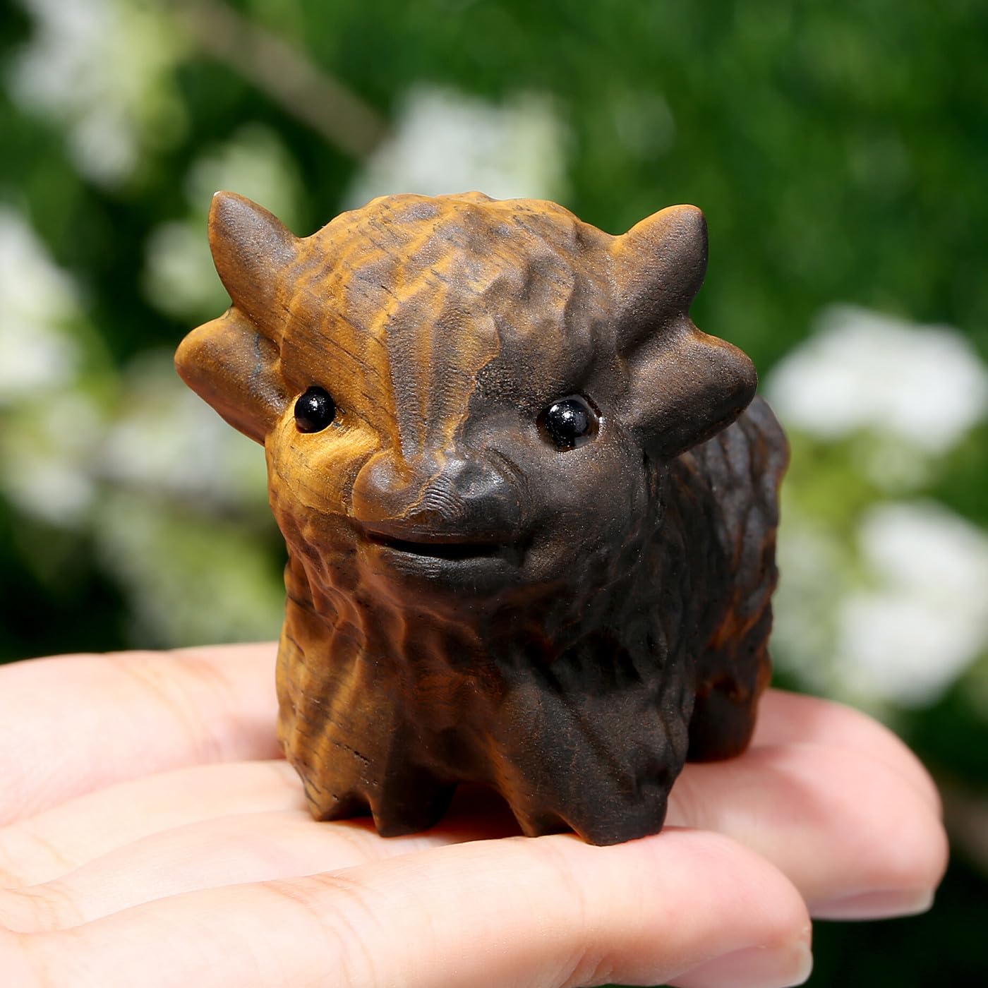GUJOXILA 2" Tiger Eye Highland Cow Gifts Healing Crystal Ornaments Highland Cow Crystal Gift for Women Statue Figurine Lucky Scottish Pink Cute Small Gifts Kitchen Office Desk Decor