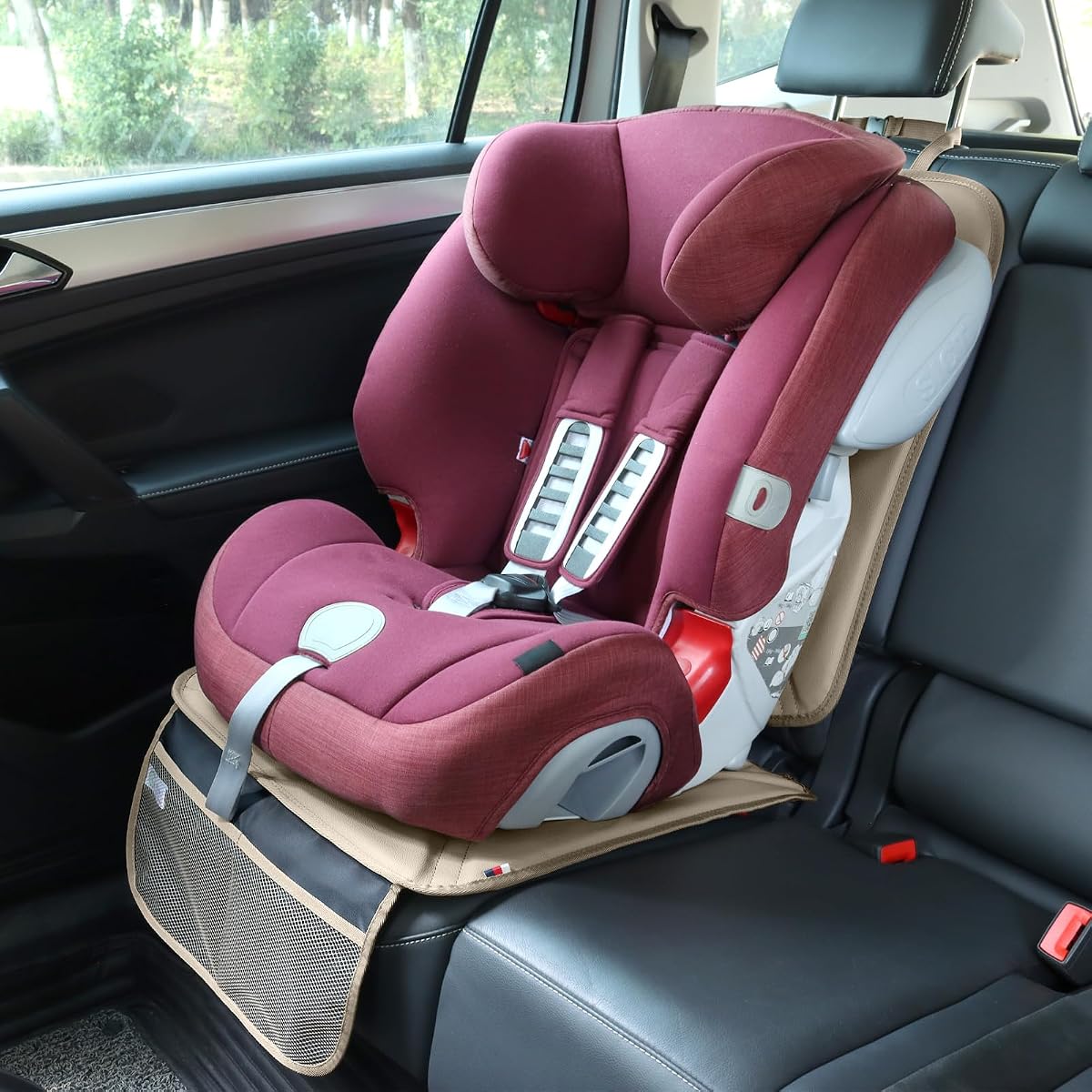 Manitobah Waterproof Leather Seat Protector view 2