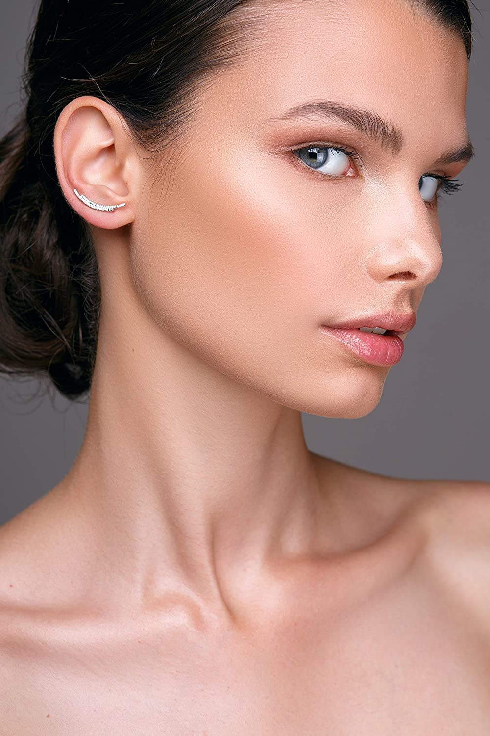 Pendientes Ear Climber Minimalistas, Plata de Ley 925, Alternativa Cómoda a Ear Cuff, Elegante Hipoalergénico - Hechos a mano por Emmanuela