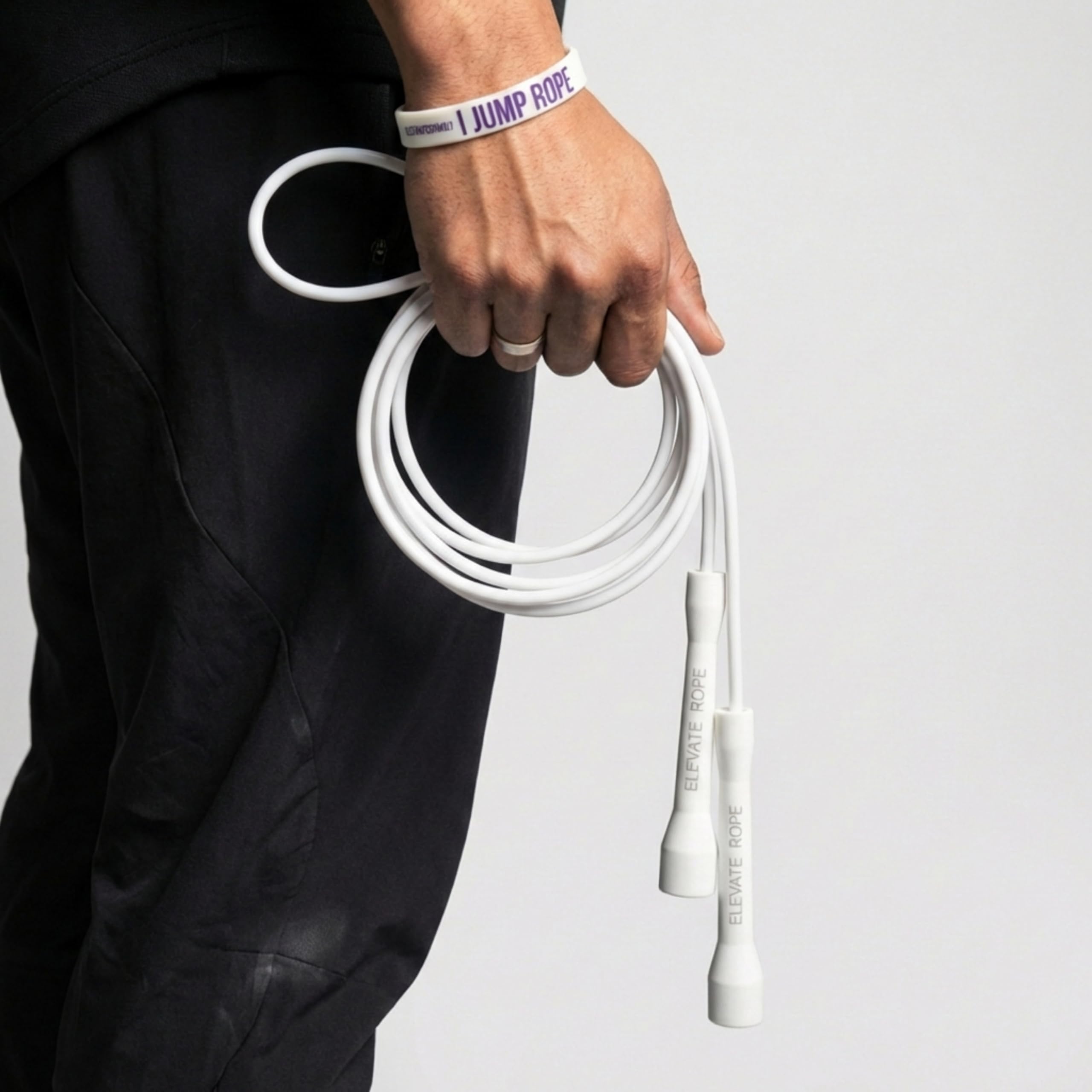 Elevate Speed Rope MAX - Professionelles Springseil aus Strapazierfähigem PVC mit Nylonkern - 5 mm - Länge Max. 3 Meter - Extrem Starke Griffe