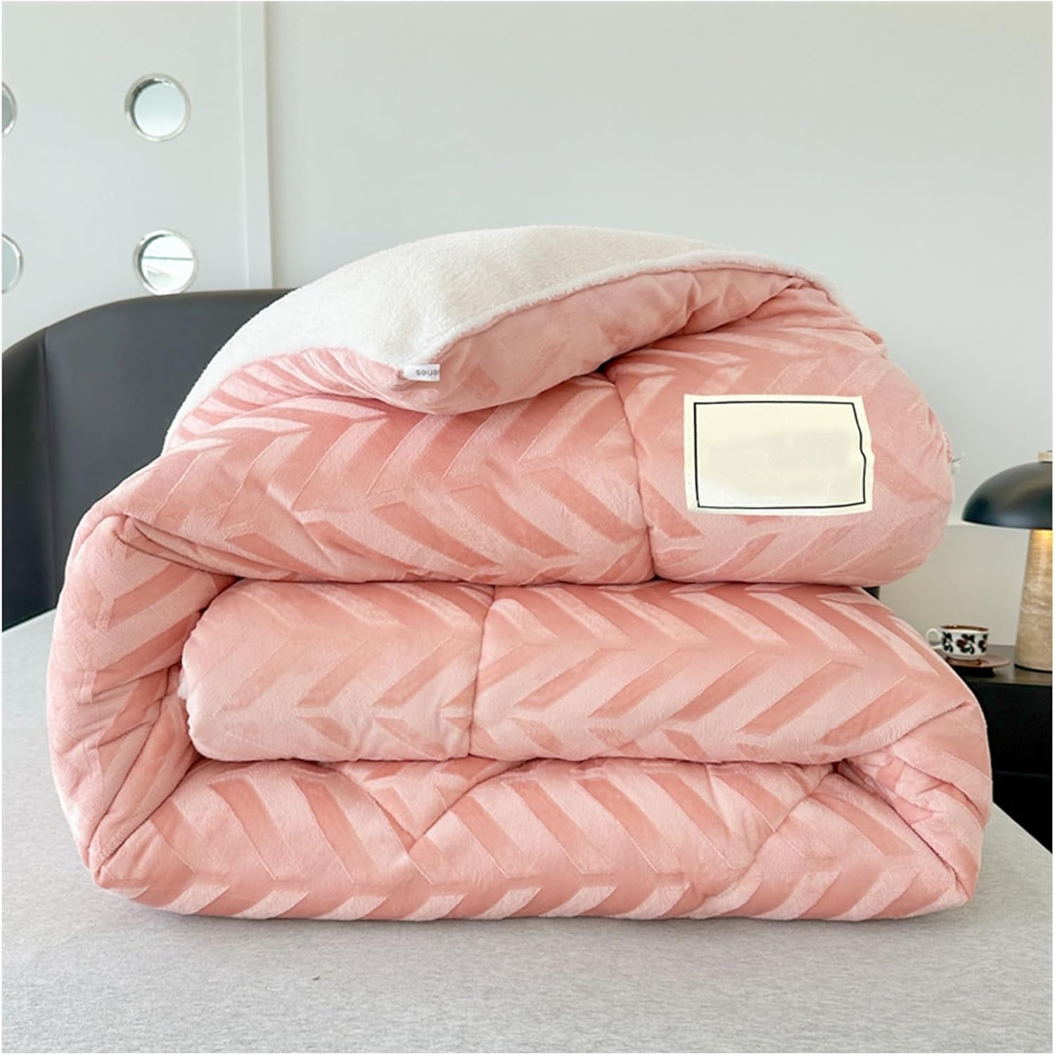Down Duvet, Double-Sided Fleece Duvet, Thick and Warm Winter Milk Duvet, Double Super Thick Blanket, Breathable Warm Eddon (B, 150 x 200 cm/2.2 kg)