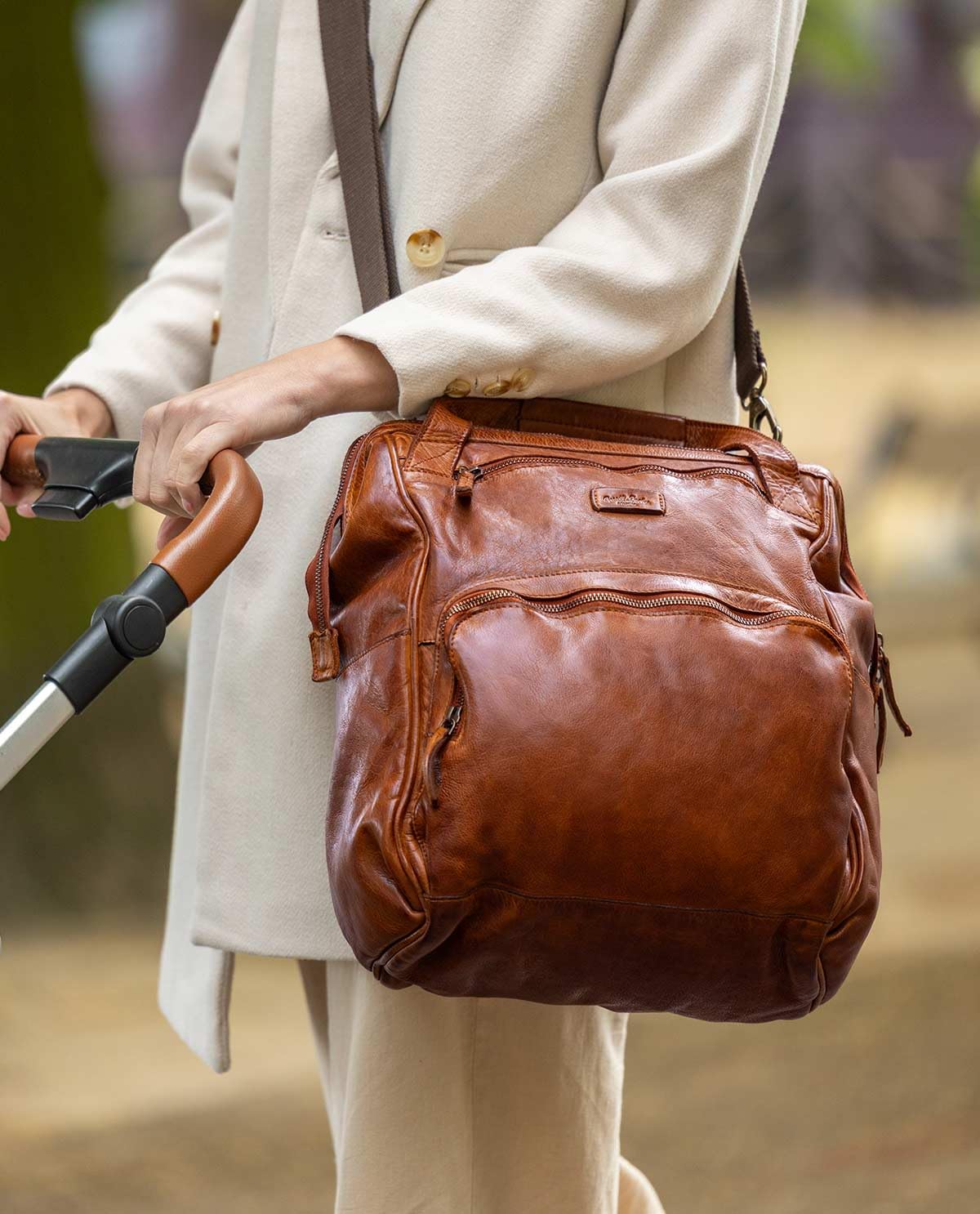 Gusti Leder Zaino Fasciatoio Carina - Unisex Borsa Fasciatoio In Vera Pelle Con Tanti Scomparti Portabottiglie Zaino Per Neonati Per Donne E Uomini Come Organizer Per Passeggini