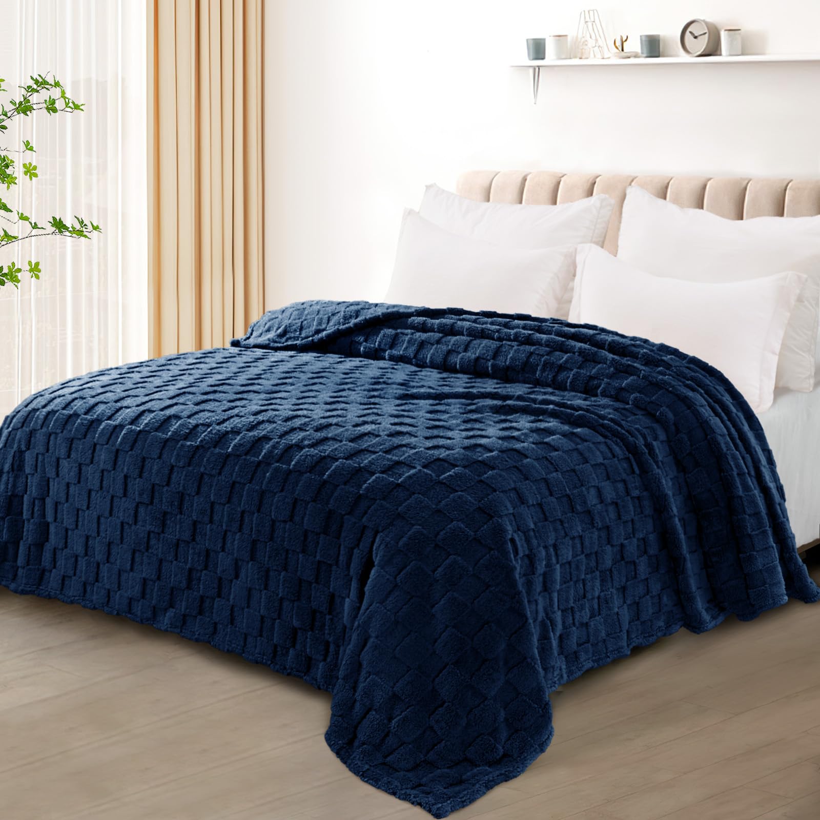 Exclusivo Mezcla Manta Sofá de Franela 220x240 cm, Manta Suave y Cálida para Cama con Estampado Cuadros, Ideal Noches Frescas y Cualquier Temporada, Azul Marino