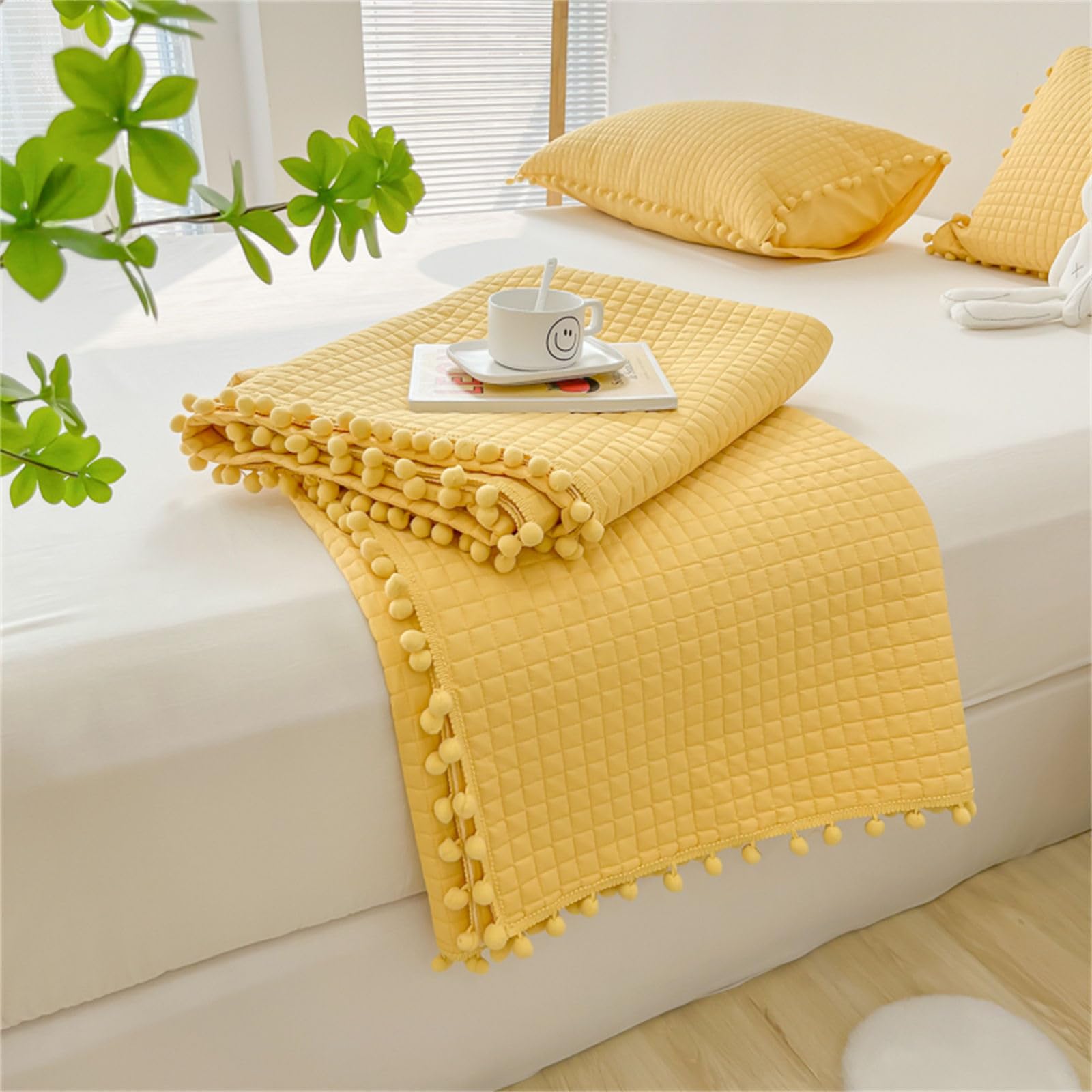 Chickwin Copriletto Trapuntato Estivo, Design a Sfera Nappa Tinta Unita Copriletti Trapuntati Copriletti Traspirante Microfibra Confortevole per Letto Singolo Matrimoniale King (200x230cm,Giallo