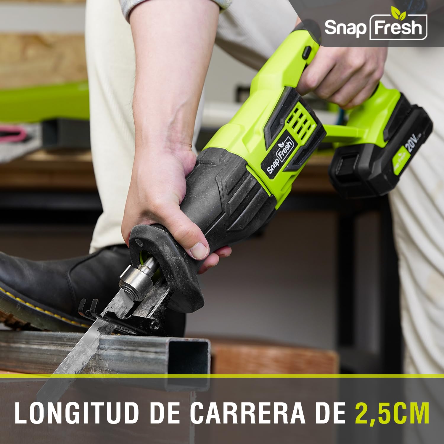 SnapFresh Sierra de Sable Inalámbrica de 20V – Herramienta Oscilante con Carrera de 25 mm y 3000 SPM para Corte de Madera, Metal y Plástico – Incluye Batería y Cargador Rápido