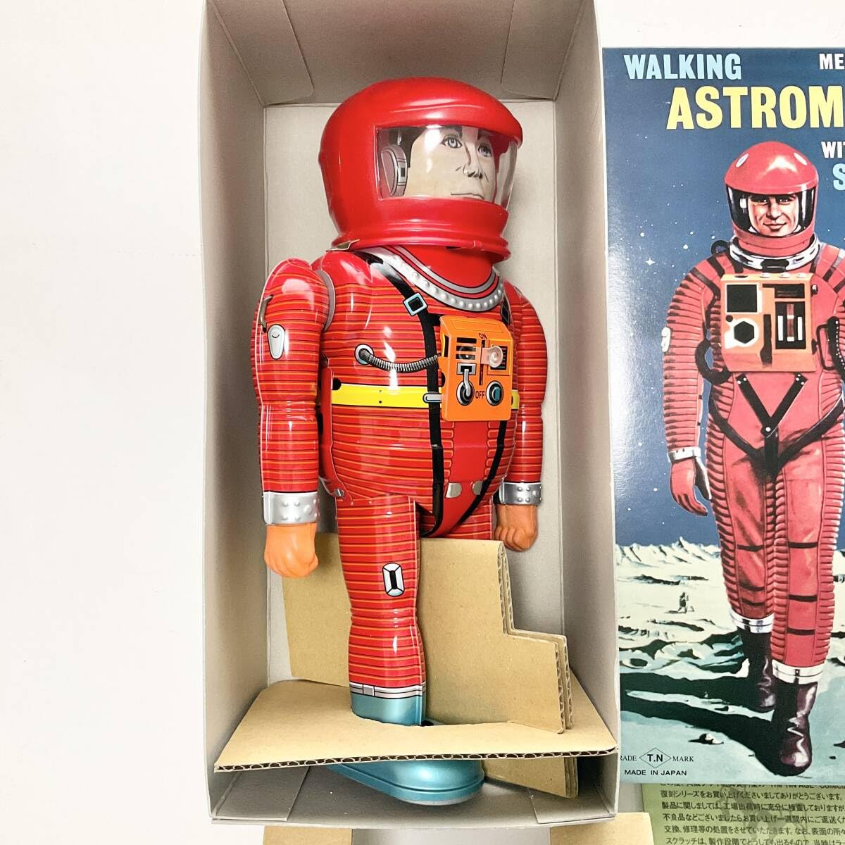 Amazon | アストロマン オリジナル版 レッド 宇宙飛行士 ブリキ玩具