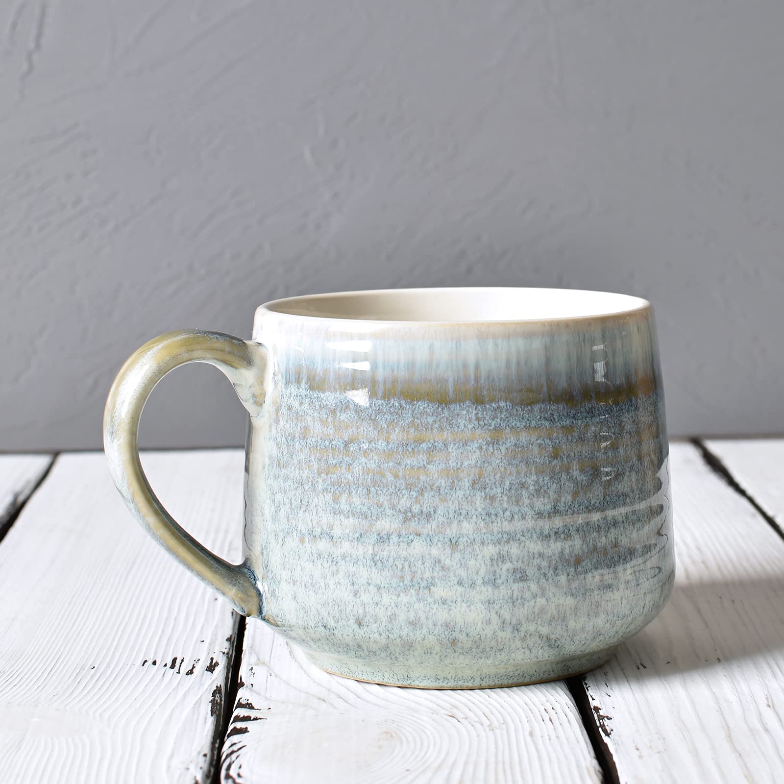 Bosmarlin Juego de 2 tazas de café de cerámica grandes de 18 onzas, taza de té grande para oficina y hogar, apta para lavavajillas y microondas (verde sauce, 2)