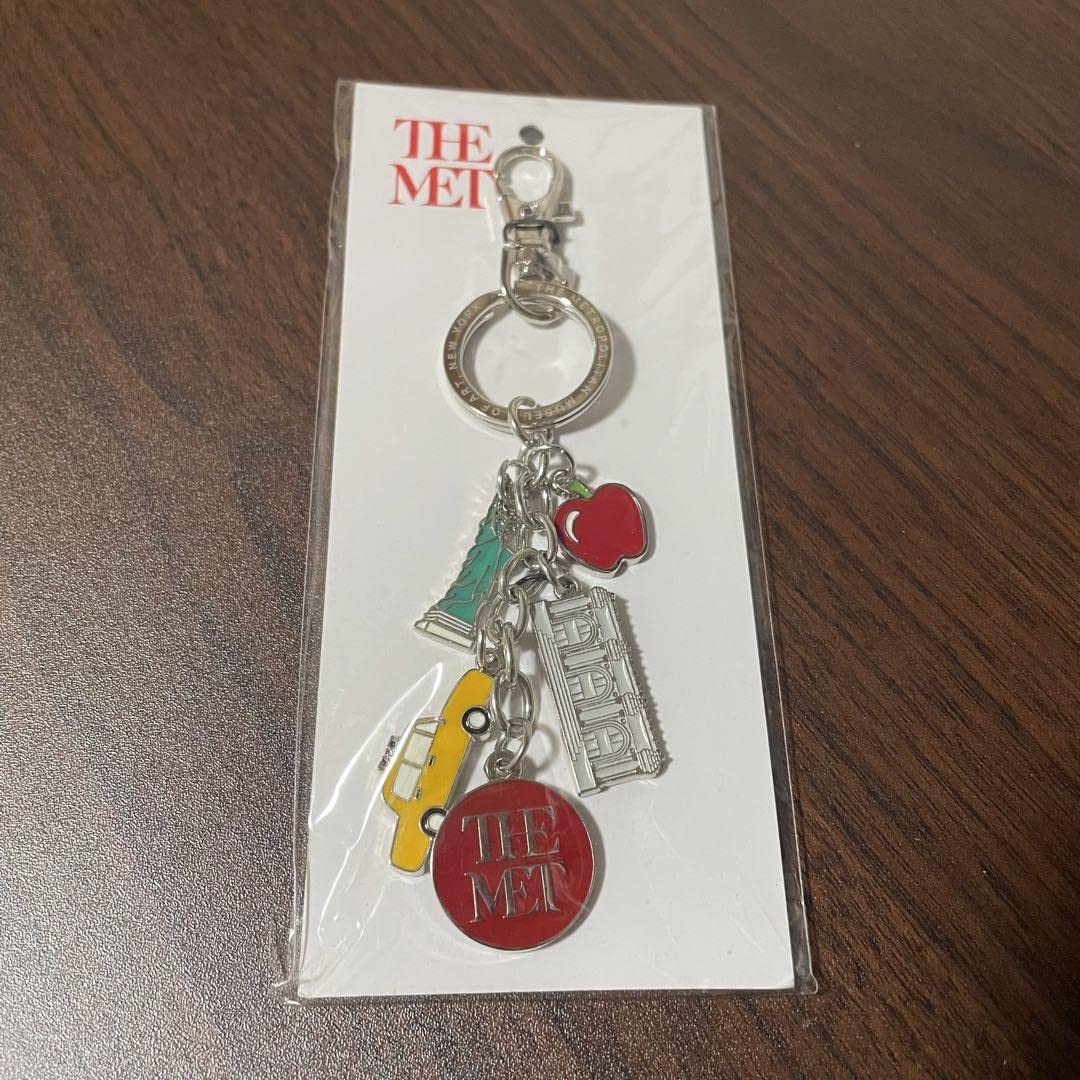 Amazon.co.jp: ニューヨークメトロポリタン美術館THEMETキーホルダー 