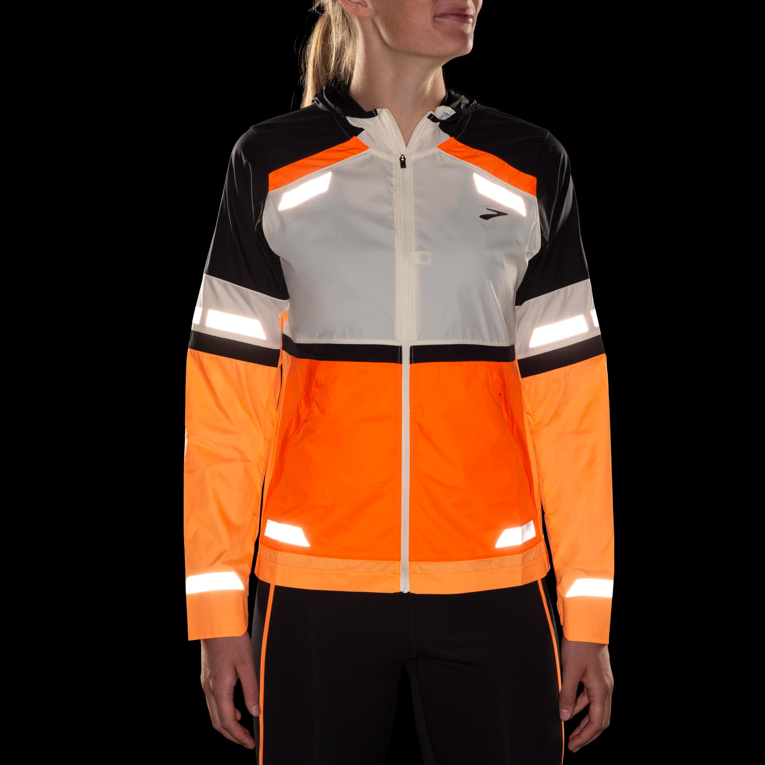 Brooks Womens Run Visible Jacket Ecru/Fluoro Flash/Black Medium